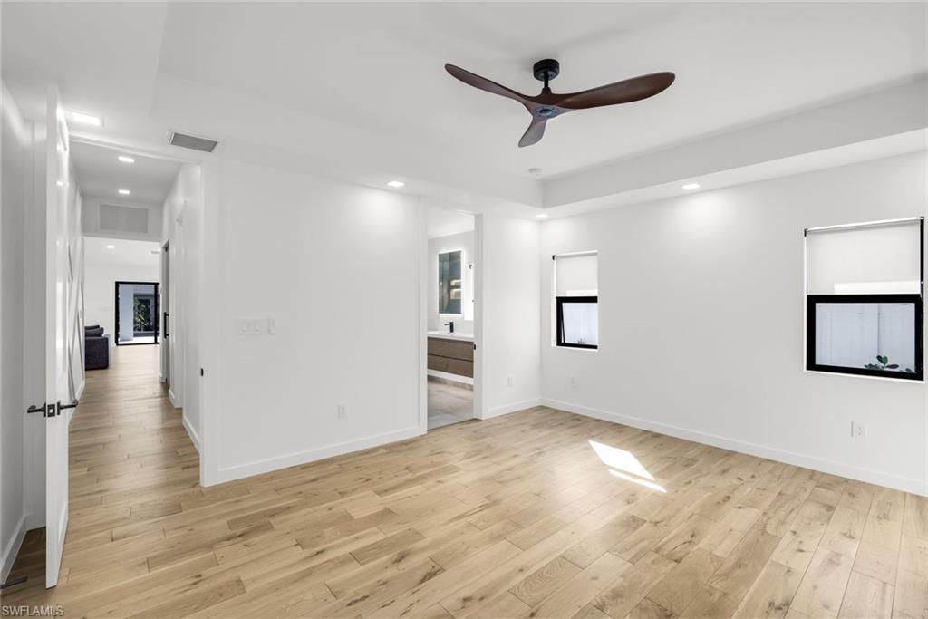 NAPLES PARK - Residential