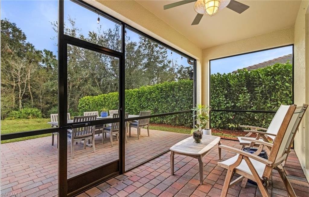 COUNTRY CLUB - Residential