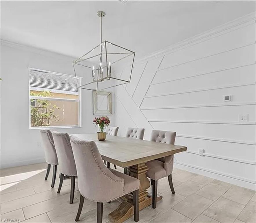 COUNTRY CLUB - Residential