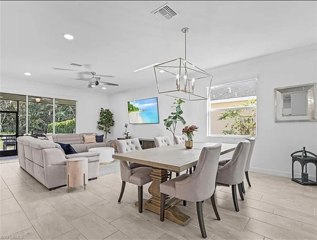 COUNTRY CLUB - Residential