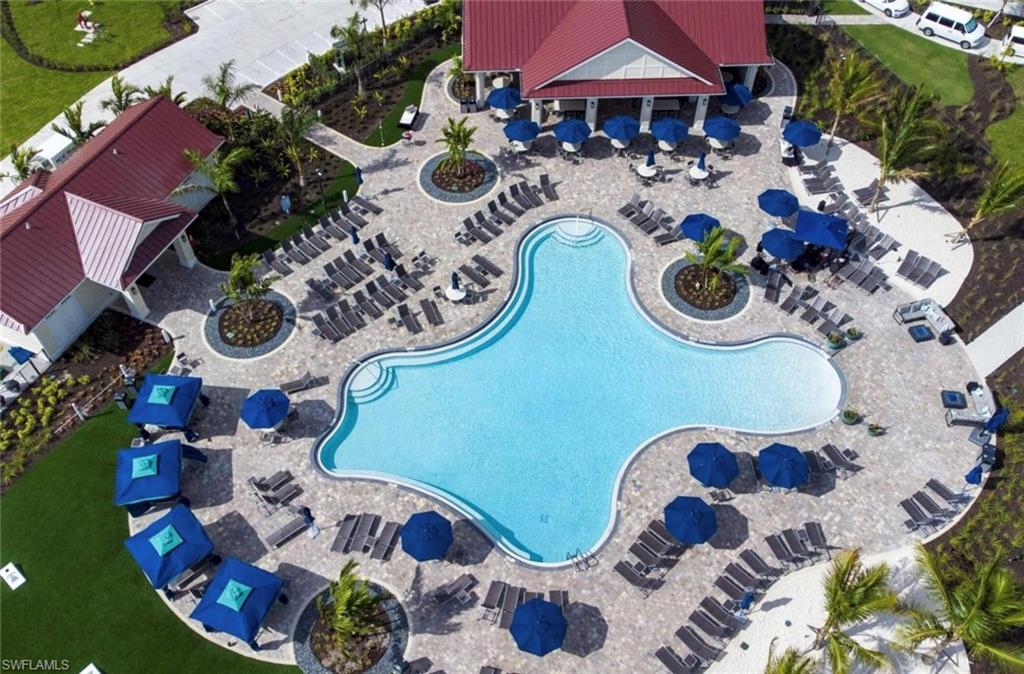 COUNTRY CLUB - Residential