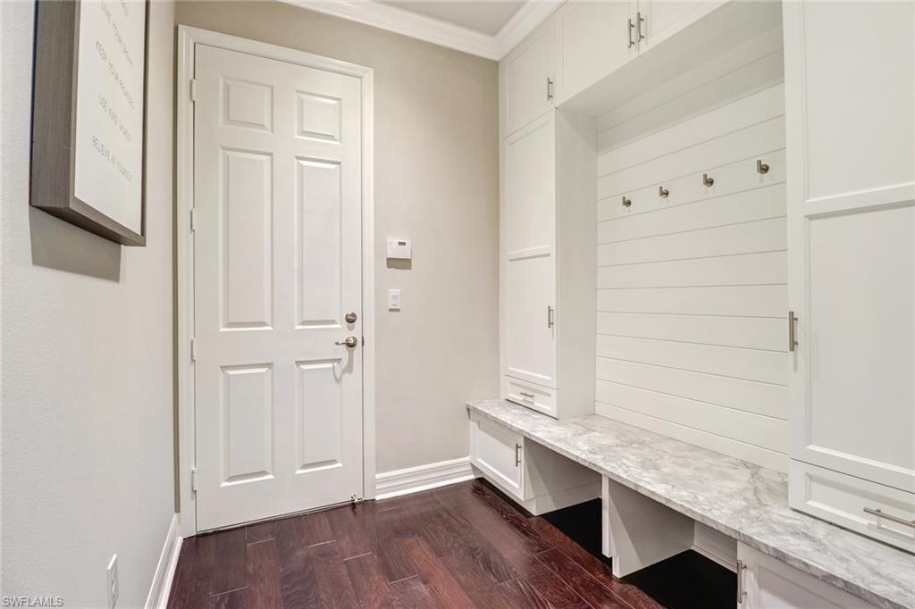 STONECREEK - Residential