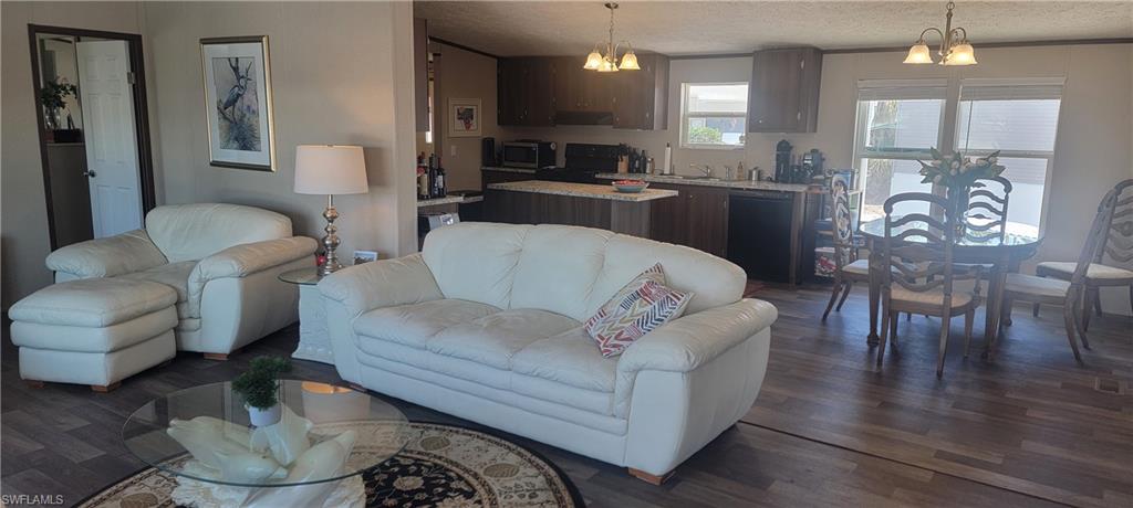 SPRING CREEK VILLAGE - Residential Lease