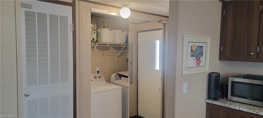 SPRING CREEK VILLAGE - Residential Lease