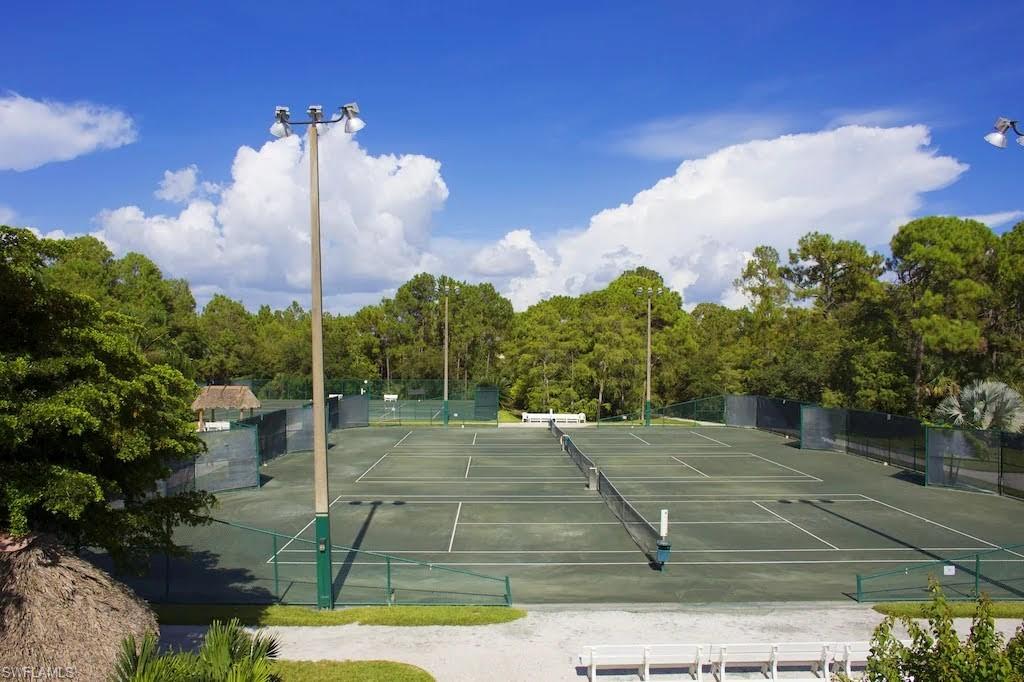 WORLD TENNIS CENTER - Residential