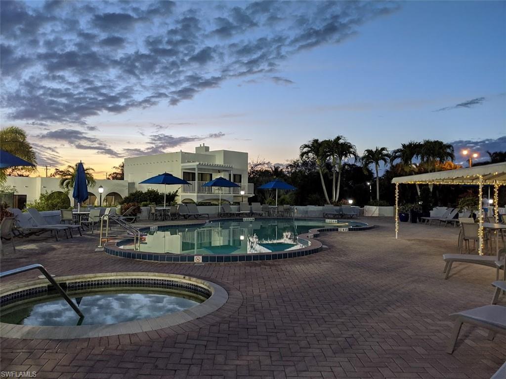 WORLD TENNIS CENTER - Residential