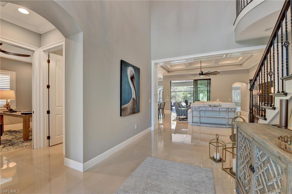 TWIN EAGLES - Residential