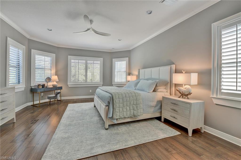 TWIN EAGLES - Residential