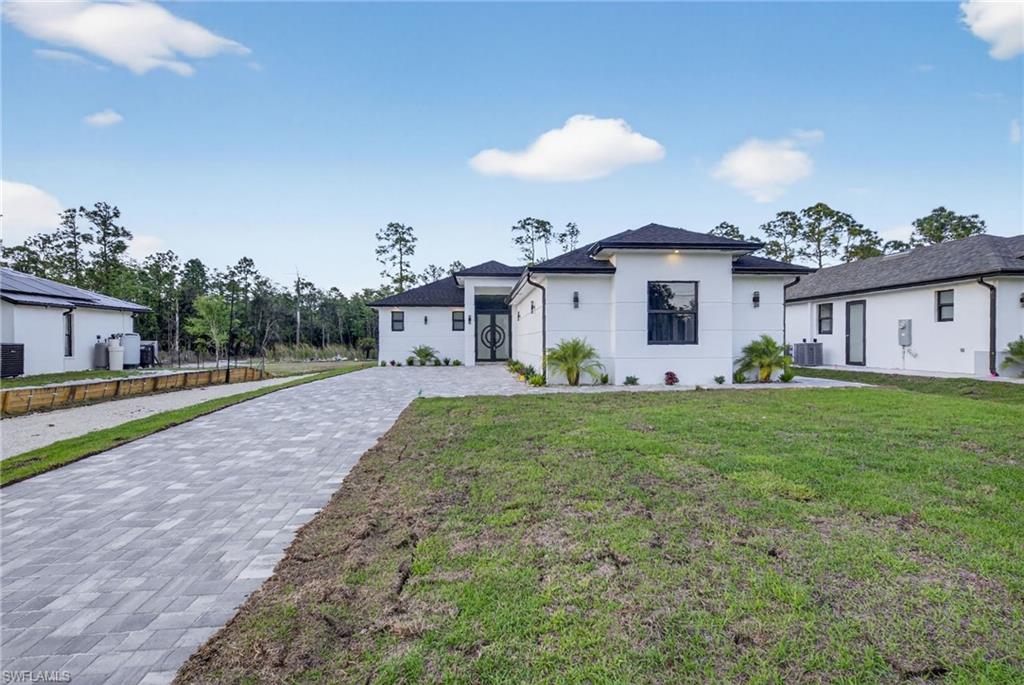 GOLDEN GATE ESTATES - Residential