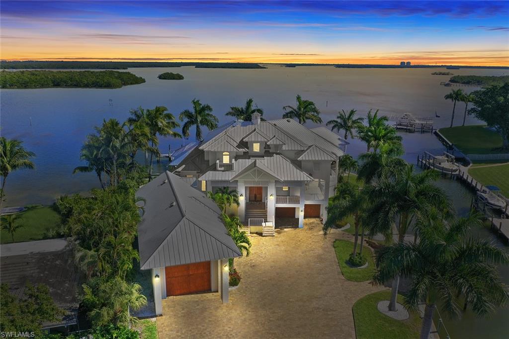 HOLIDAY HEIGHTS - Residential