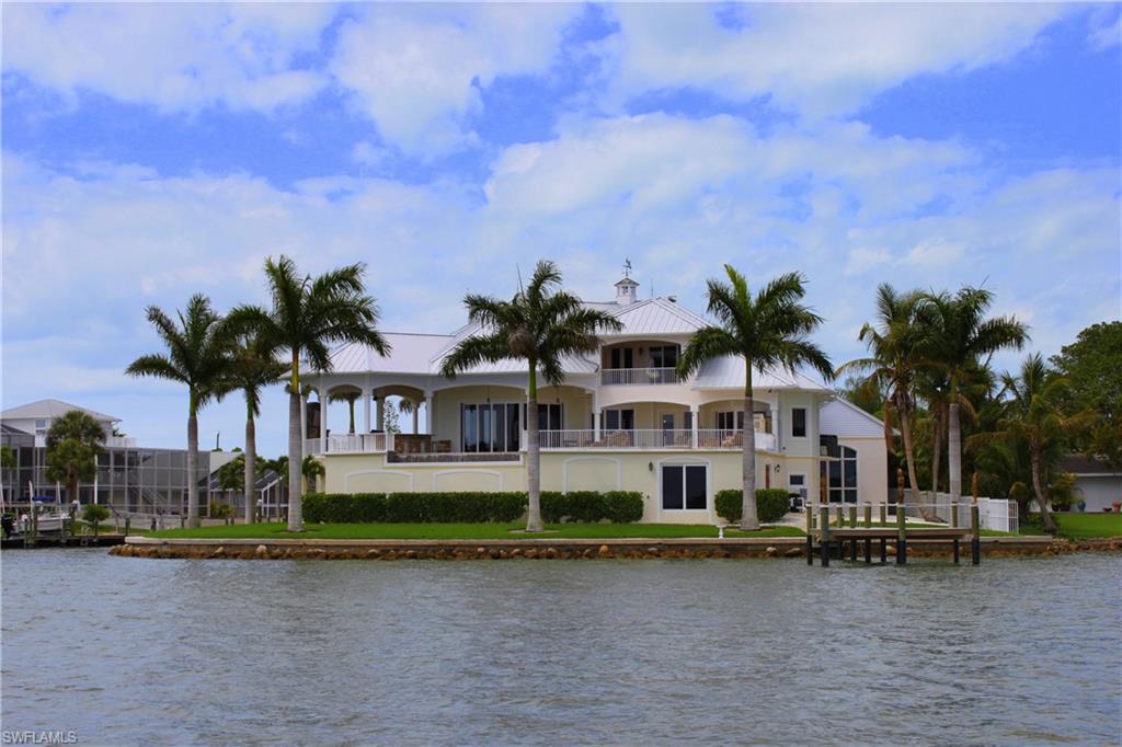 HOLIDAY HEIGHTS - Residential