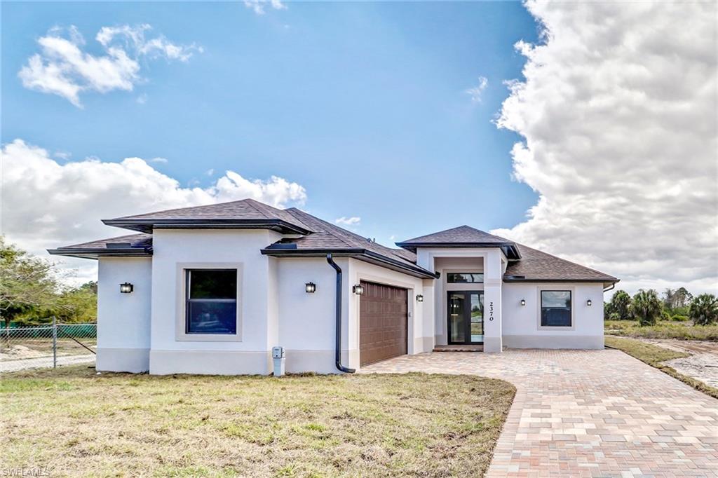 GOLDEN GATE ESTATES - Residential