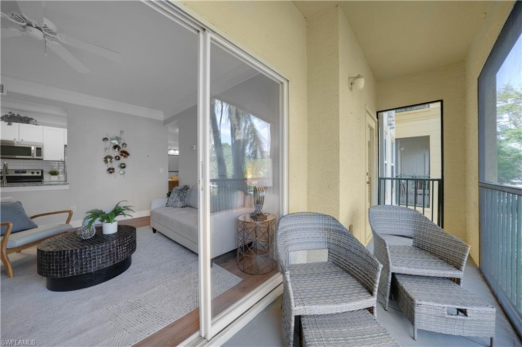 ROYAL GREENS - Residential