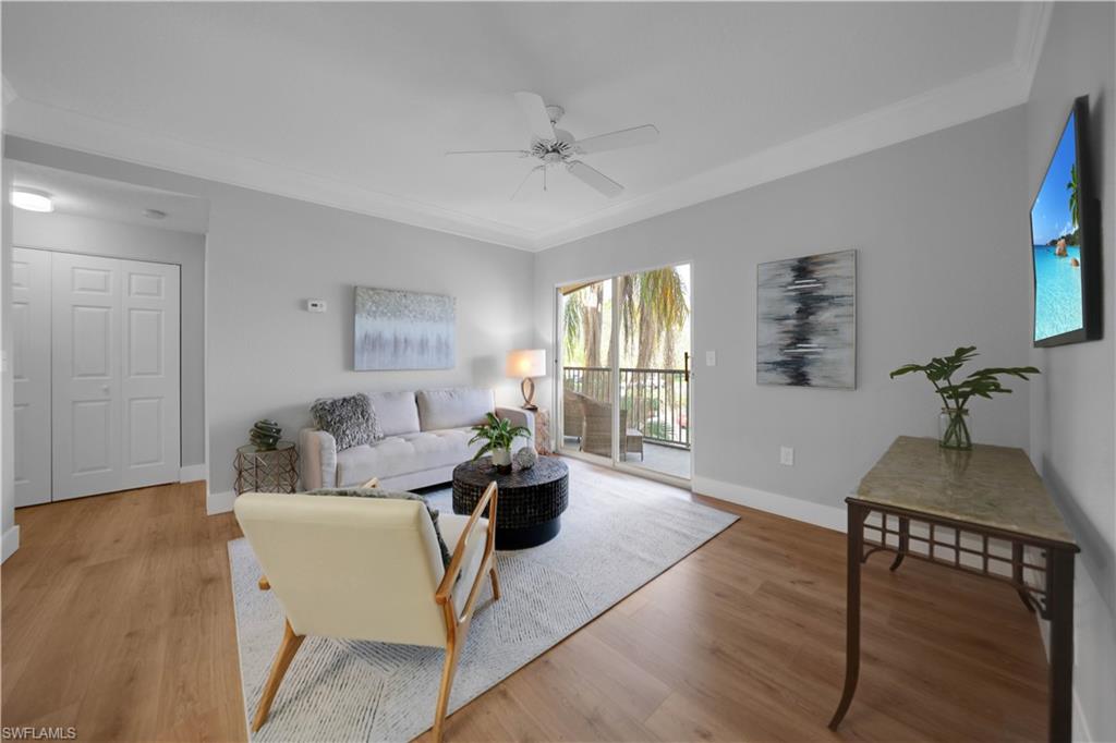 ROYAL GREENS - Residential