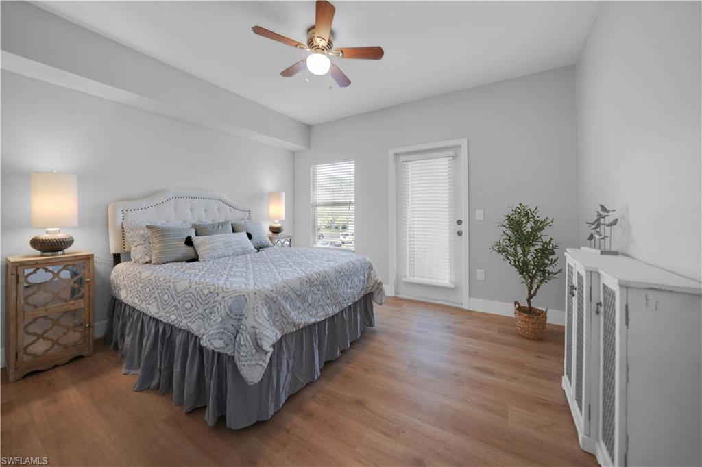 ROYAL GREENS - Residential