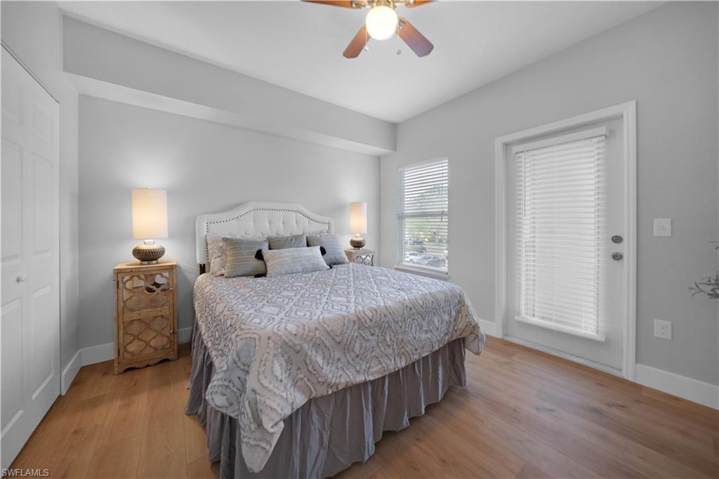 ROYAL GREENS - Residential