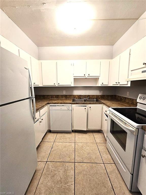 TEE AND GREEN ESTATES - Residential Lease