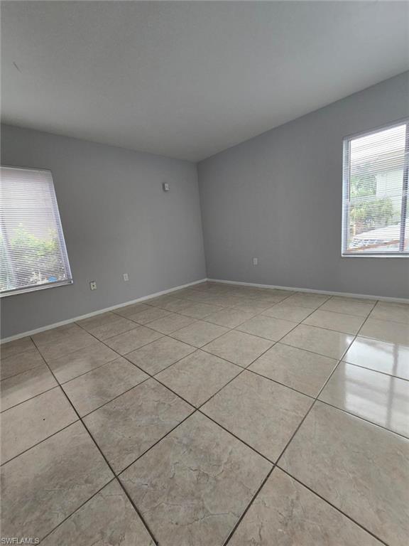 TEE AND GREEN ESTATES - Residential Lease