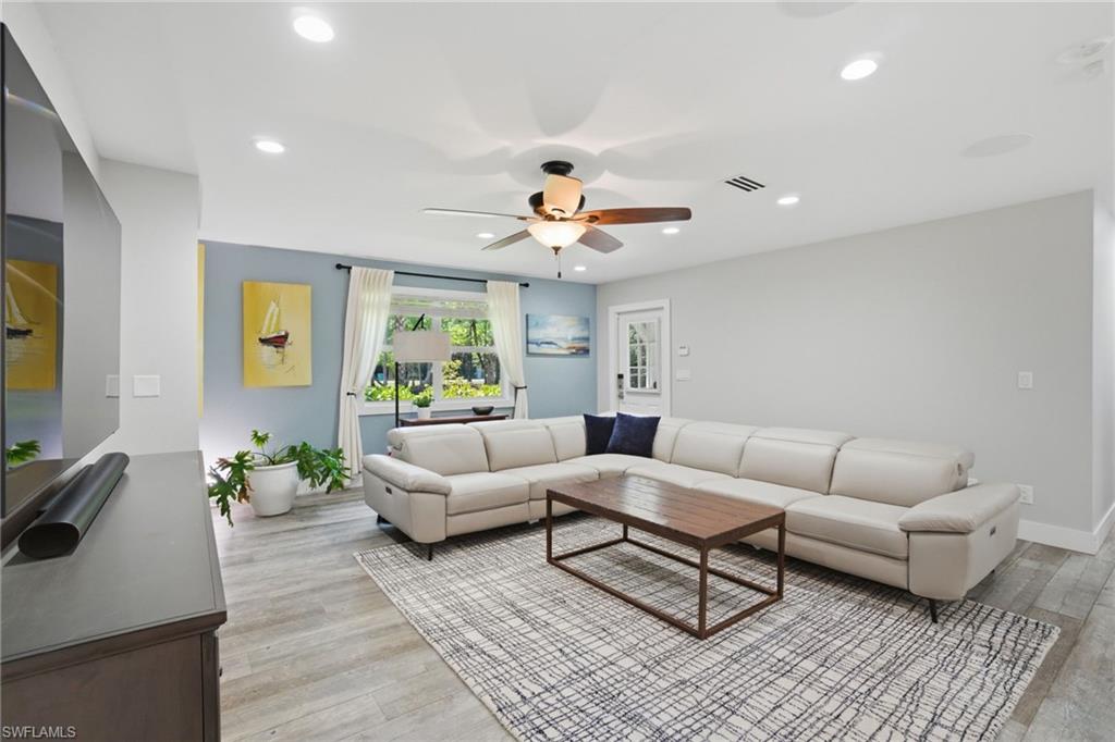 GOLDEN GATE ESTATES - Residential