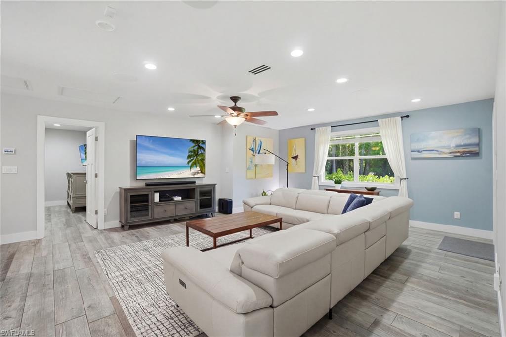 GOLDEN GATE ESTATES - Residential