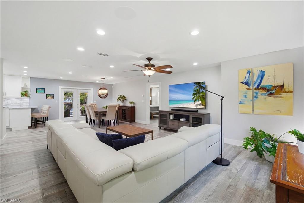 GOLDEN GATE ESTATES - Residential