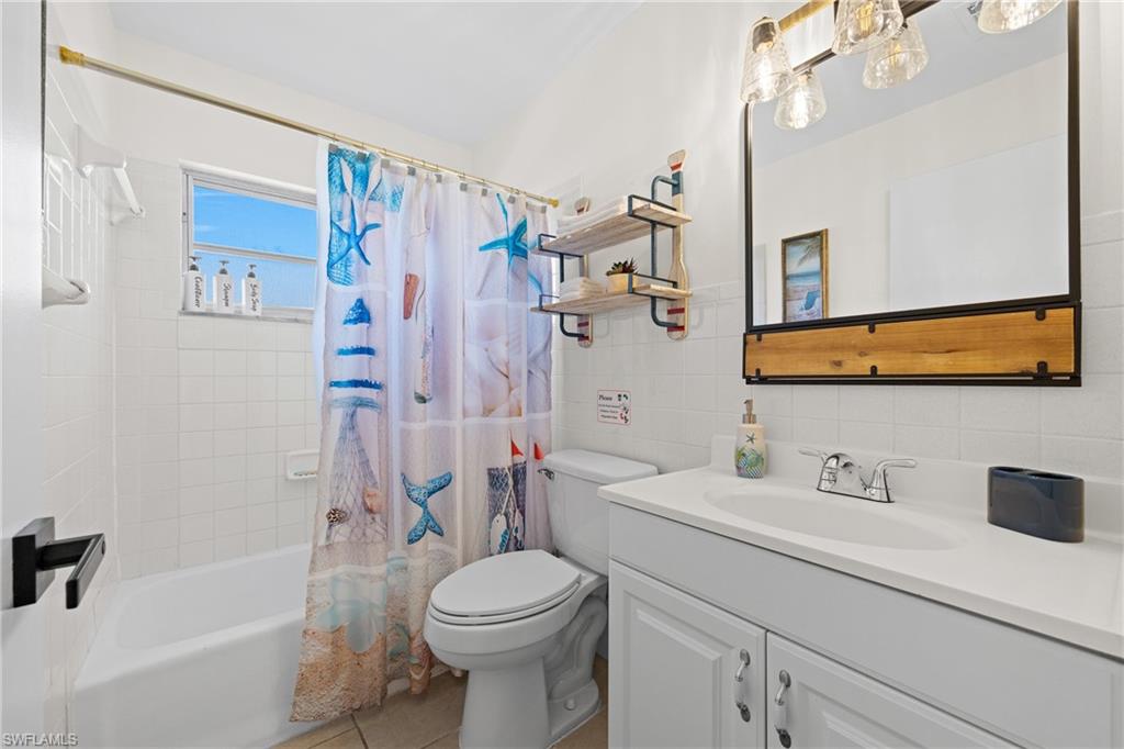 NAPLES PARK - Residential