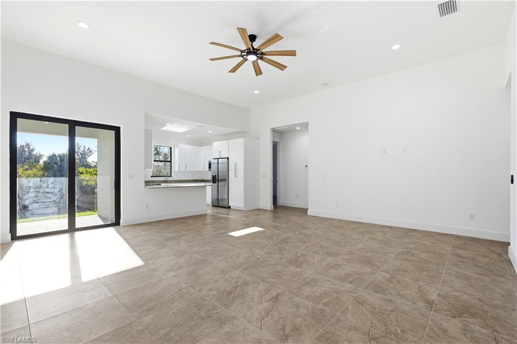 CAPE CORAL - Residential Lease