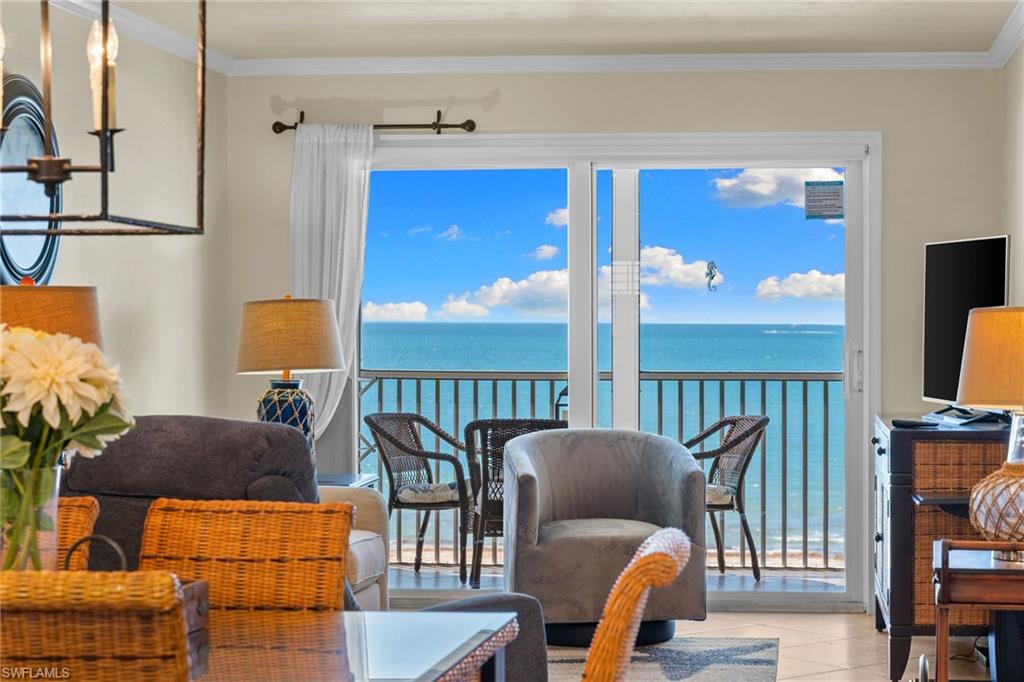 5000 ESTERO BLVD 305