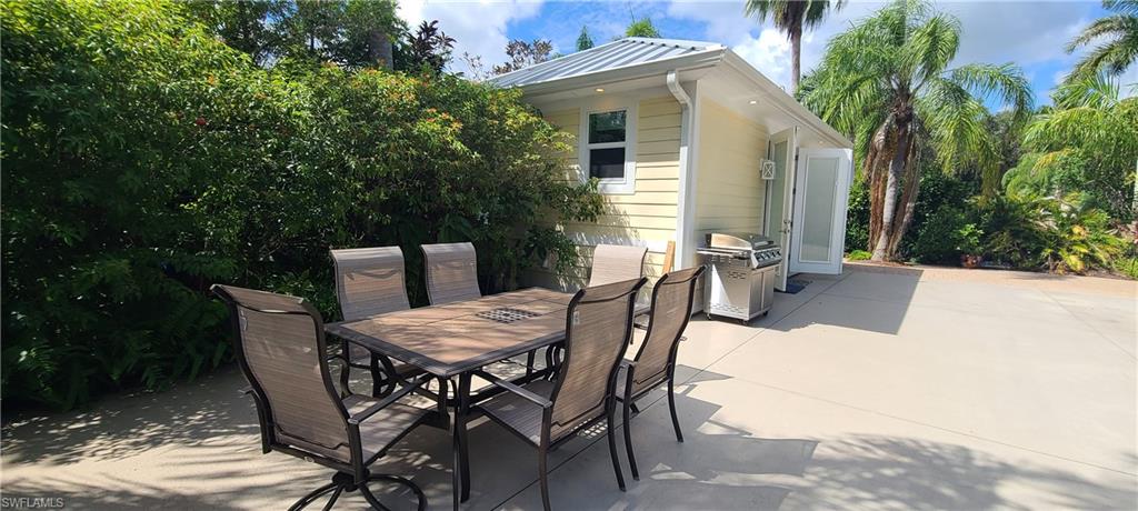 RIVERBEND MOTORCOACH RESORT - Land