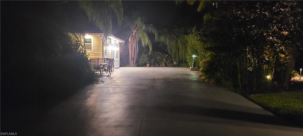 RIVERBEND MOTORCOACH RESORT - Land