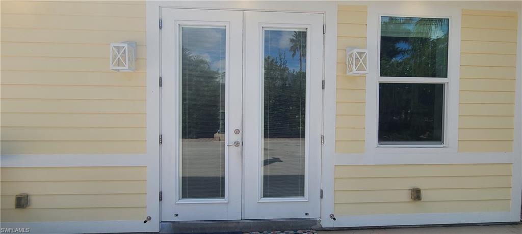 RIVERBEND MOTORCOACH RESORT - Land