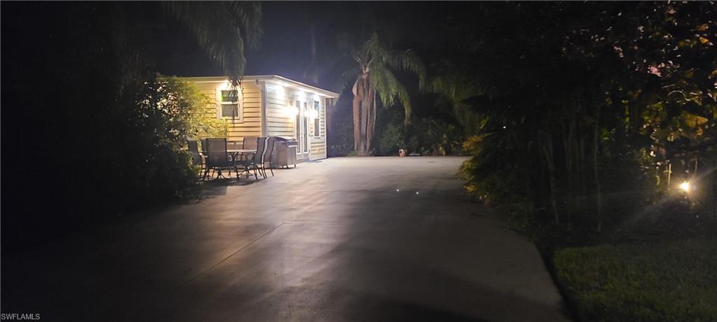 RIVERBEND MOTORCOACH RESORT - Land