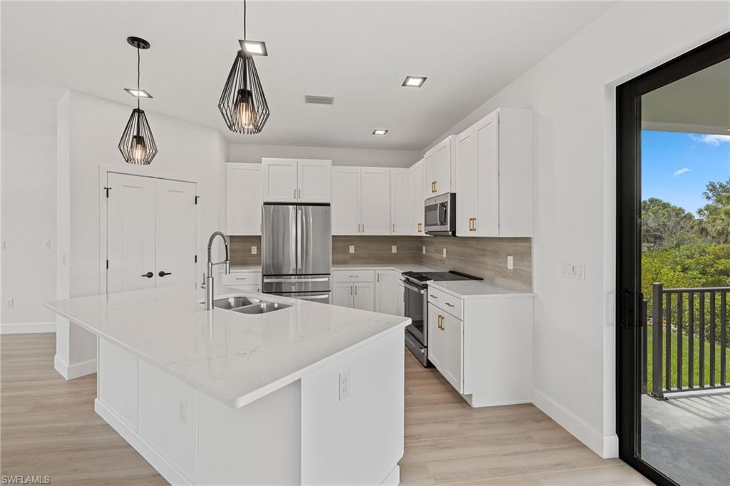 PORT CHARLOTTE - Residential