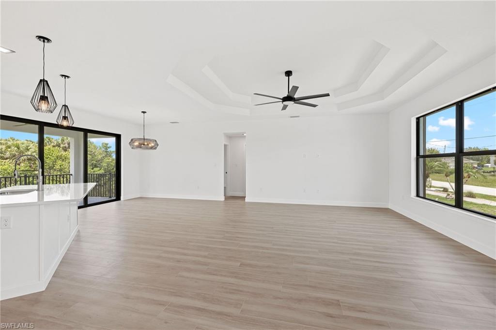 PORT CHARLOTTE - Residential