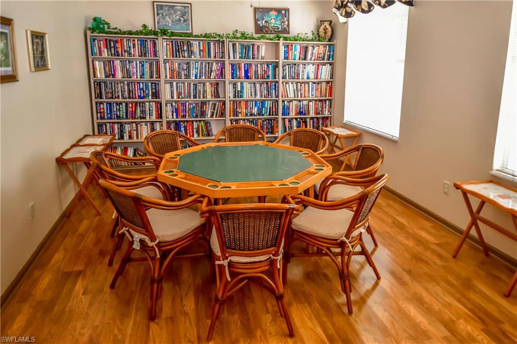 MYERLEE CIRCLE CONDO - Residential