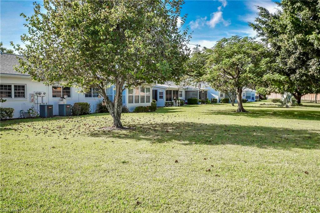 MYERLEE CIRCLE CONDO - Residential