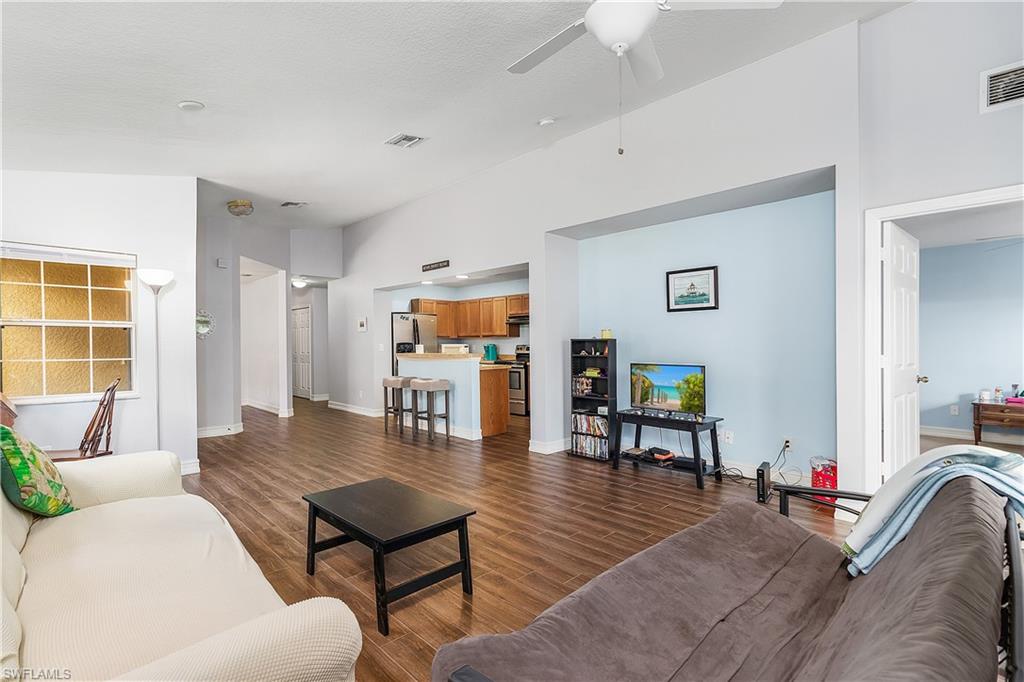 VISTANNA VILLAS - Residential