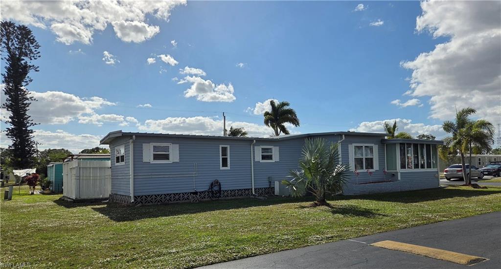 LAZY DAYS MOBILE VILLAGE - Residential