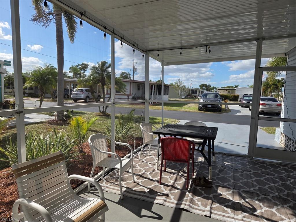 LAZY DAYS MOBILE VILLAGE - Residential