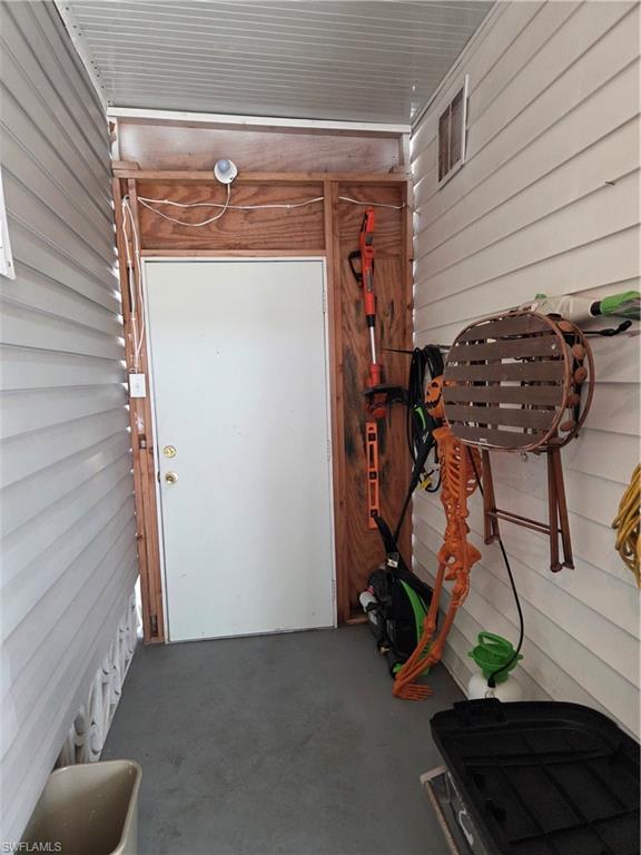 LAZY DAYS MOBILE VILLAGE - Residential