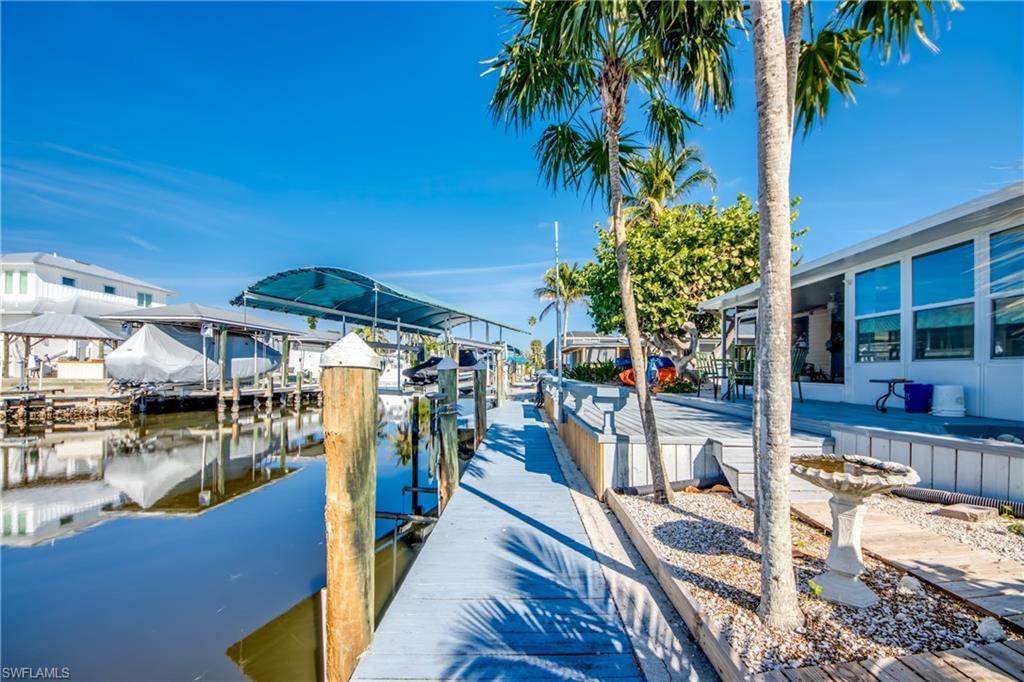 KNIGHTS BOKEELIA ISLE - Residential