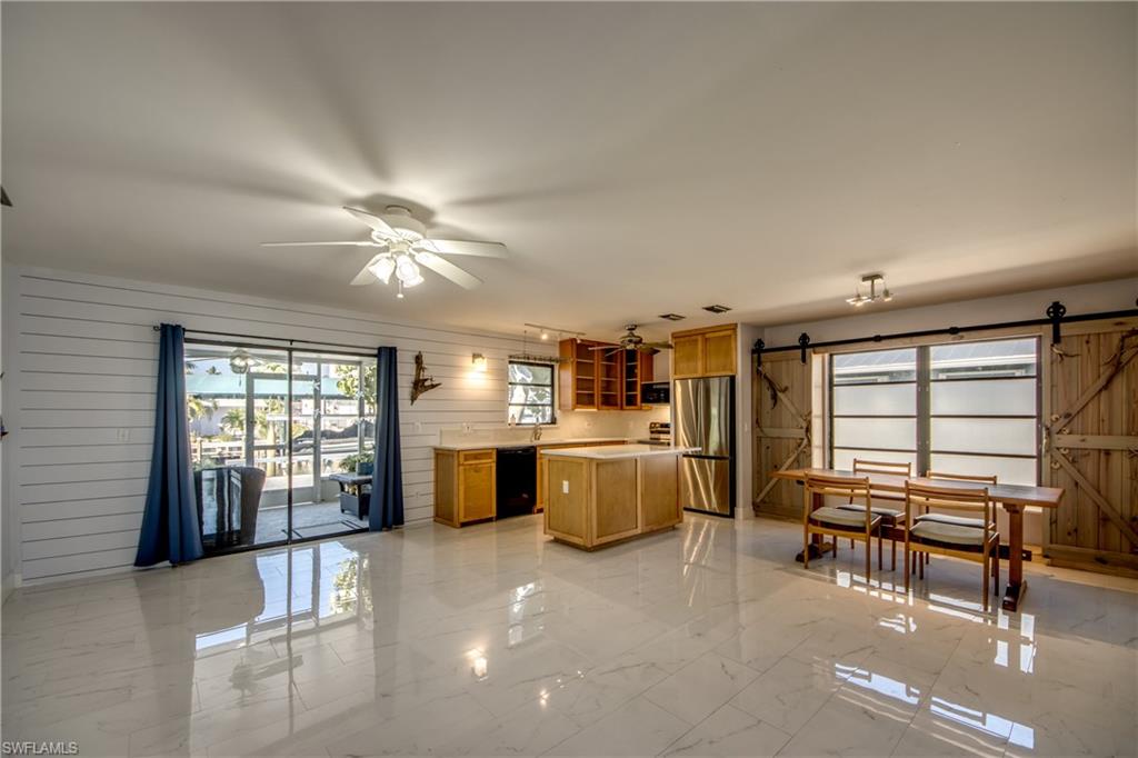 KNIGHTS BOKEELIA ISLE - Residential