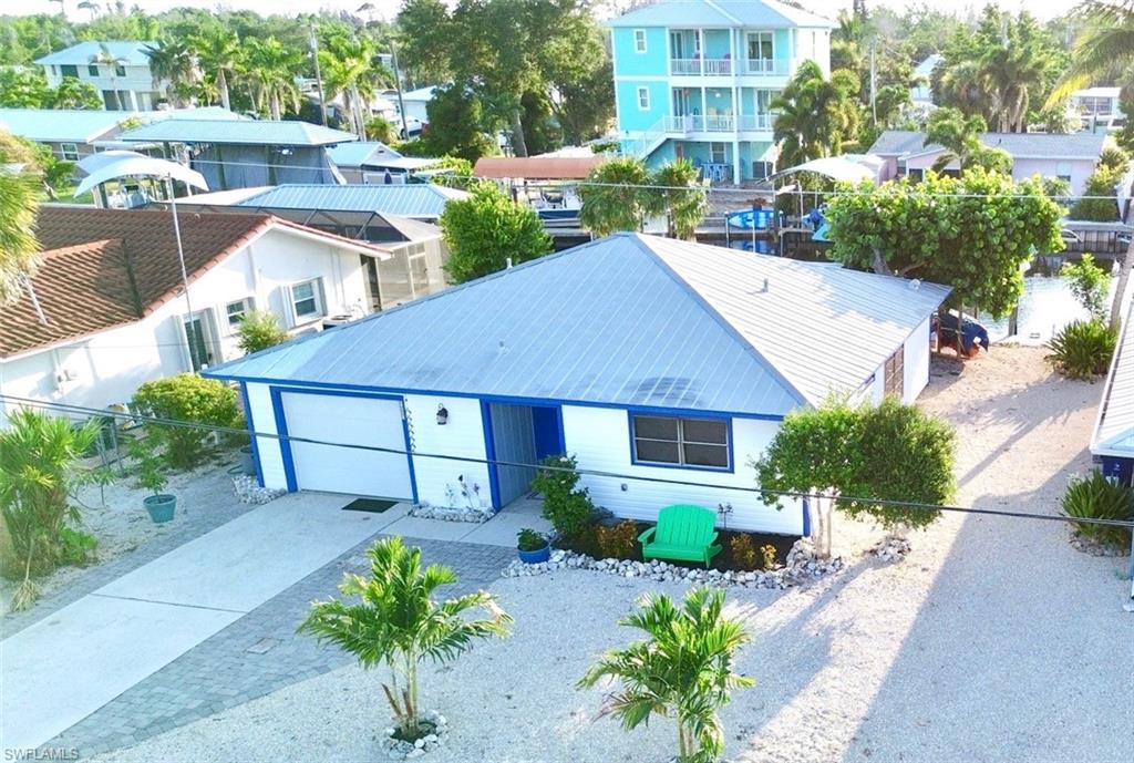 KNIGHTS BOKEELIA ISLE - Residential