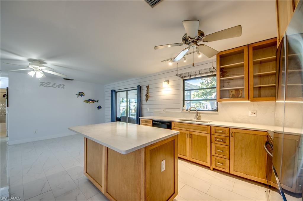 KNIGHTS BOKEELIA ISLE - Residential