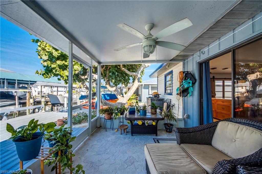 KNIGHTS BOKEELIA ISLE - Residential