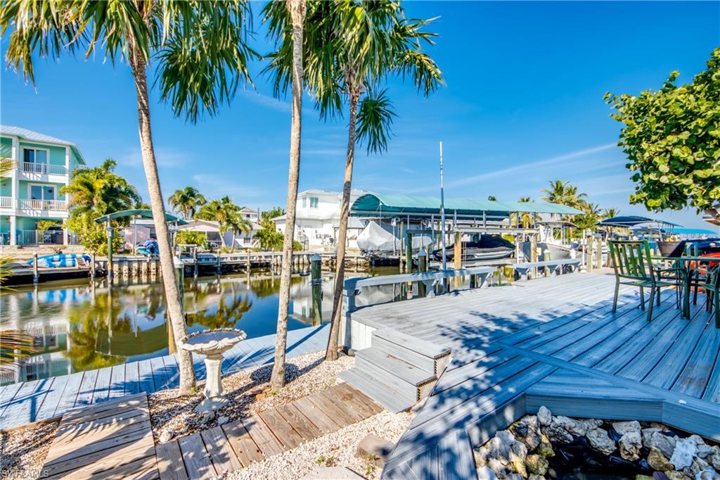 KNIGHTS BOKEELIA ISLE - Residential