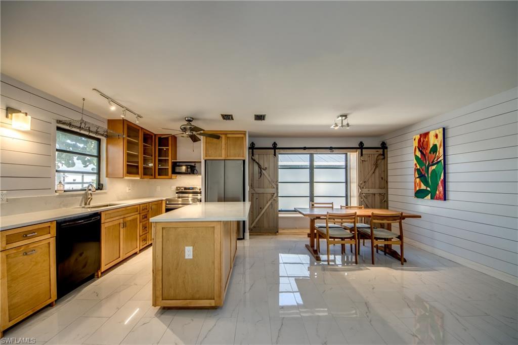 KNIGHTS BOKEELIA ISLE - Residential