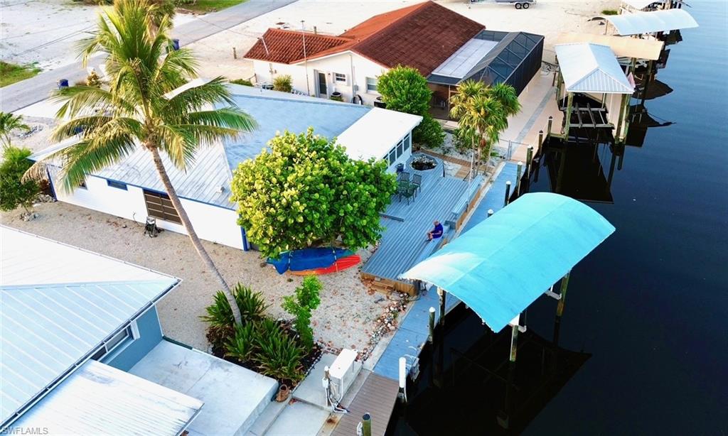 KNIGHTS BOKEELIA ISLE - Residential