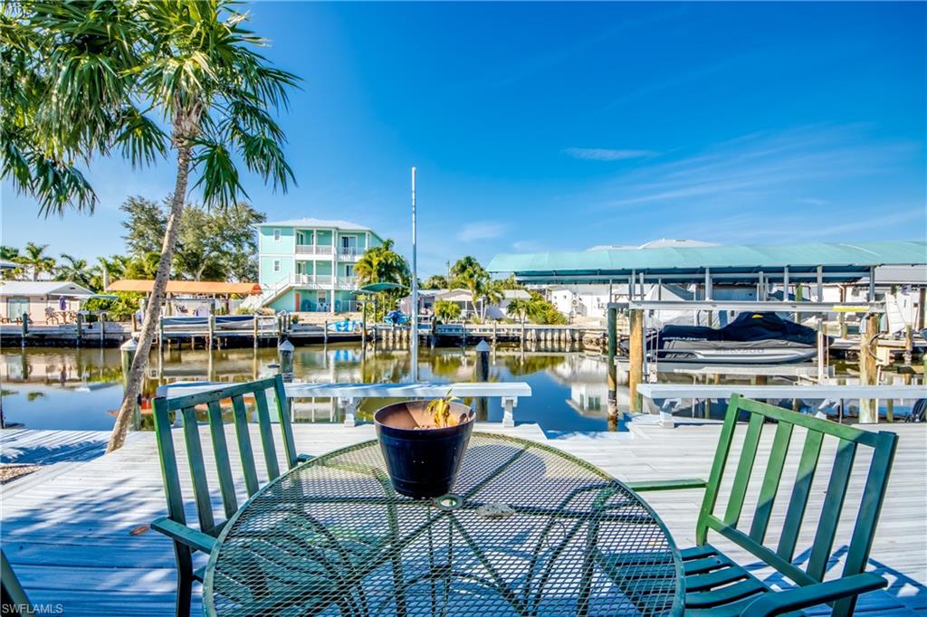 KNIGHTS BOKEELIA ISLE - Residential