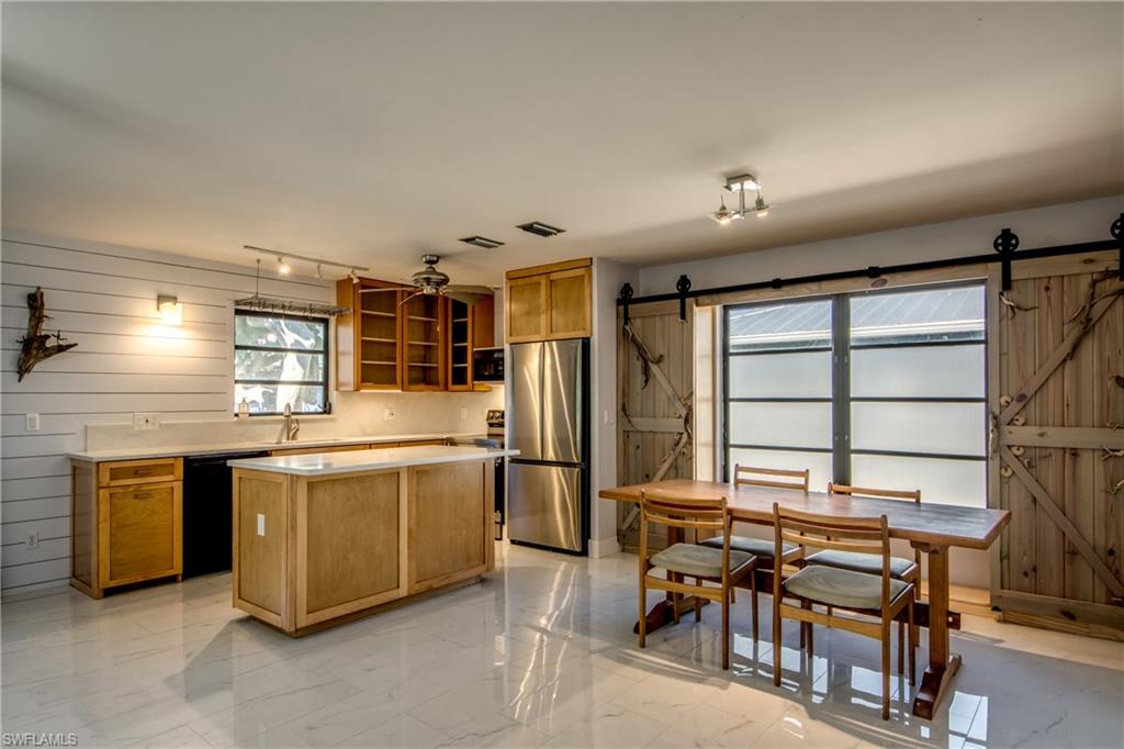 KNIGHTS BOKEELIA ISLE - Residential